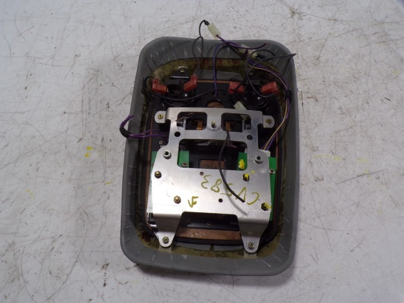 Recambio de piloto interior para bentley arnage referencia OEM IAM   