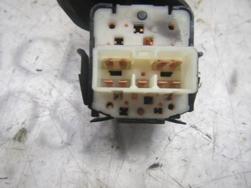 Recambio de mando limpia para daewoo nubira berlina 1.6 cat referencia OEM IAM   