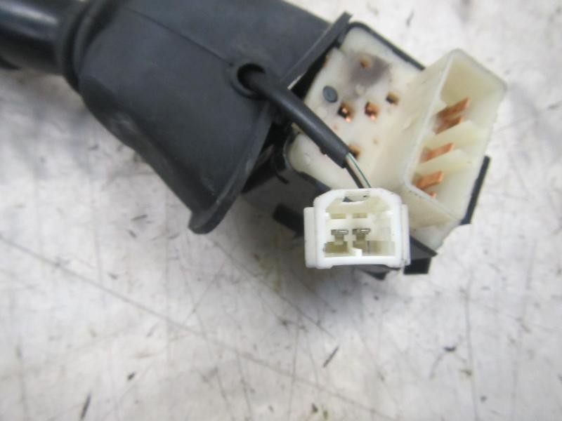 Recambio de mando limpia para daewoo nubira berlina 1.6 cat referencia OEM IAM   