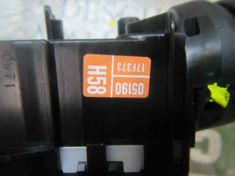 Recambio de mando luces para toyota verso 1.6 d-4d cat referencia OEM IAM 8414005190 0519017FB73H58 0519017FB73H58