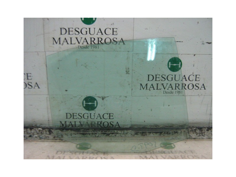 Recambio de cristal puerta trasero derecho para skoda octavia berlina (1u2) classic referencia OEM IAM   