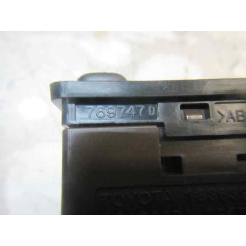 Recambio de mando retrovisor para toyota verso 1.6 d-4d cat referencia OEM IAM 848700F030 769747 769747