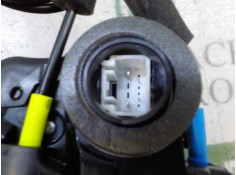 Recambio de cerradura puerta trasera izquierda para toyota corolla wagon 2.0 16v hybrid referencia OEM IAM 6906002580   2