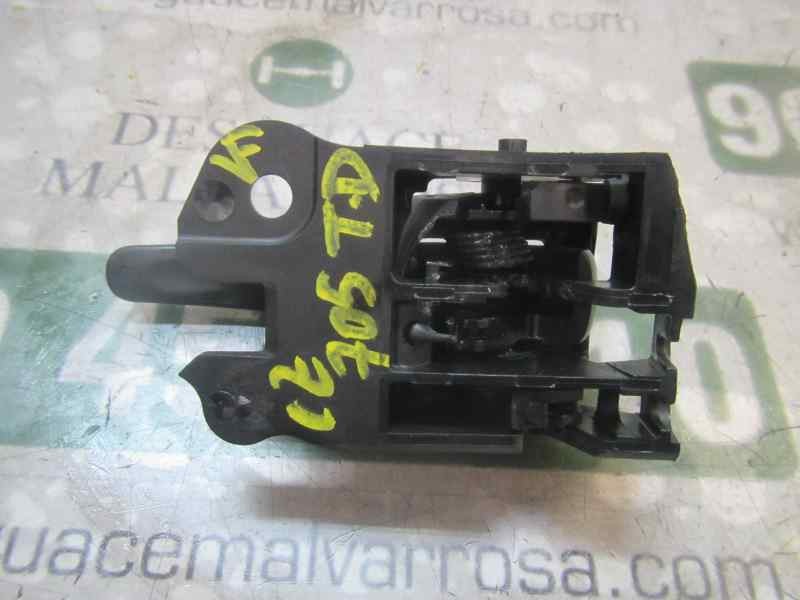 Recambio de maneta interior trasera derecha para toyota verso 1.6 d-4d cat referencia OEM IAM 6920502120C0  