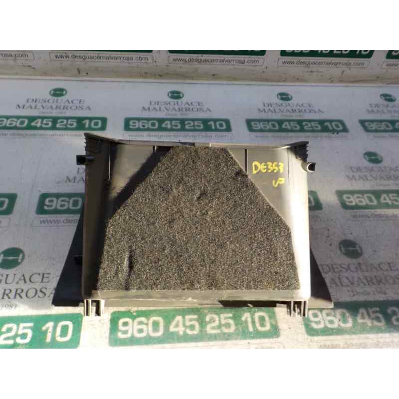 Recambio de guantera para toyota corolla verso (r1) 2.2 d-cat referencia OEM IAM   