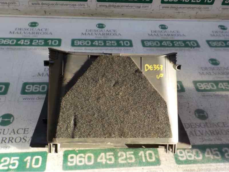 Recambio de guantera para toyota corolla verso (r1) 2.2 d-cat referencia OEM IAM   