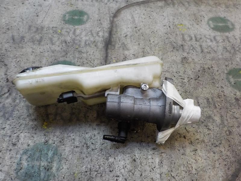 Recambio de bomba freno para ford mondeo ber. (ca2) 2.0 tdci cat referencia OEM IAM 1846217  