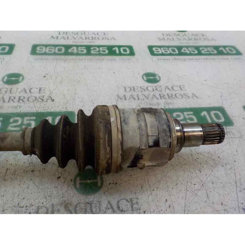 Recambio de transmision izquierda para toyota corolla verso (r1) 2.2 d-cat referencia OEM IAM   