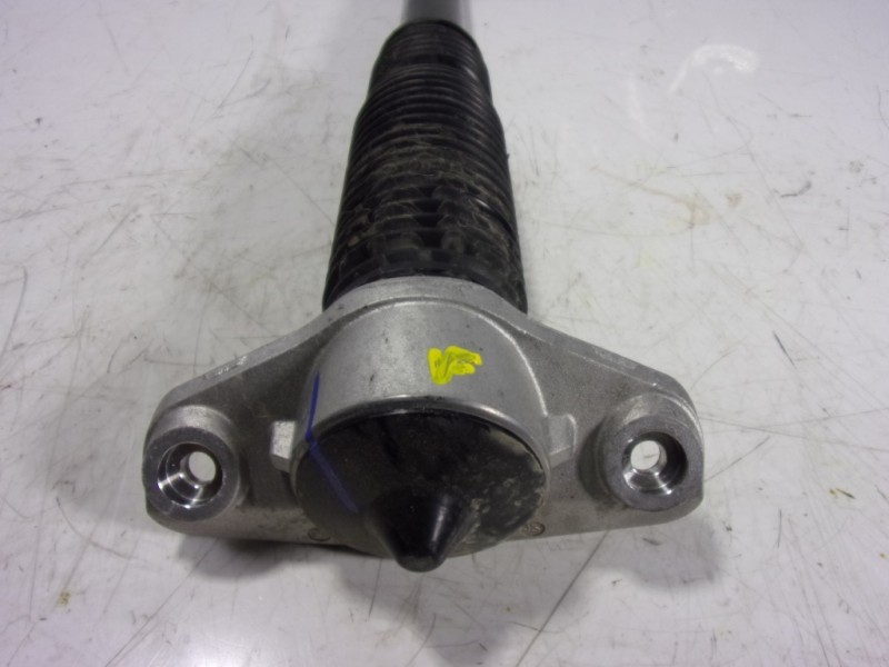 Recambio de amortiguador trasero izquierdo para hyundai tucson 1.6 crdi referencia OEM IAM  55300N7000 