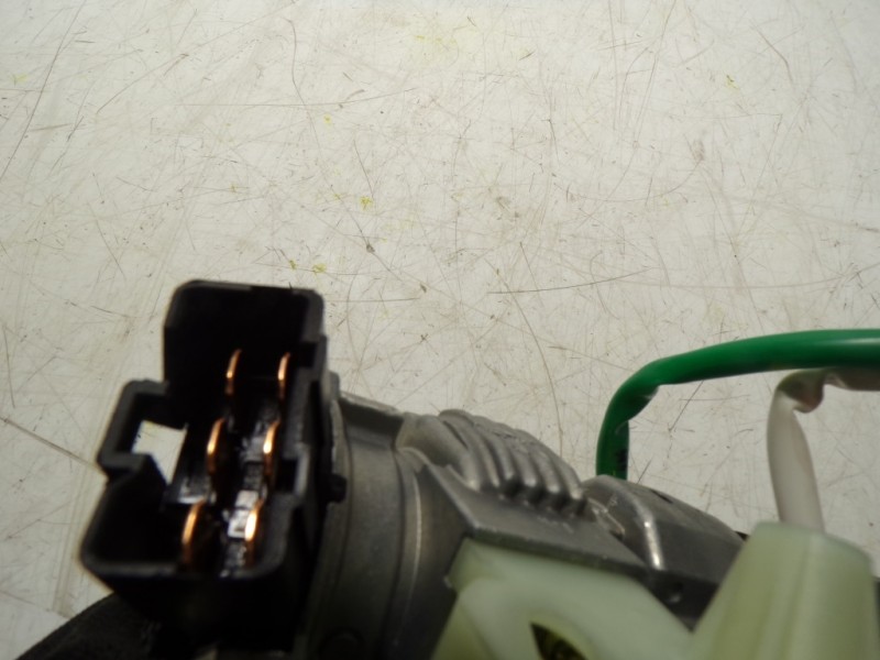 Recambio de antirrobo para hyundai tucson 1.6 crdi referencia OEM IAM  81910N9000 