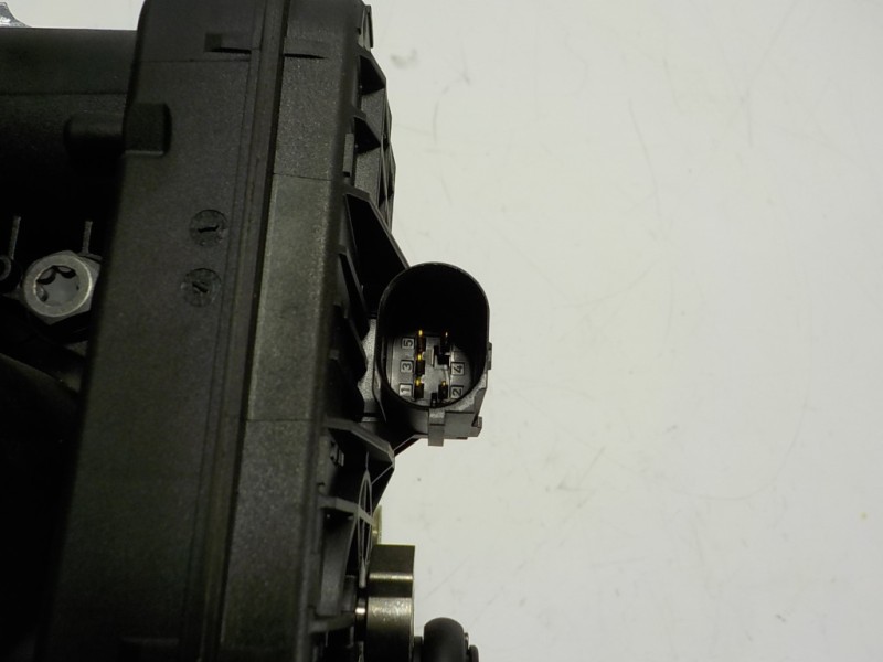 Recambio de turbocompresor para audi a1 sportback (gba) 1.0 tfsi referencia OEM IAM 04C145703 04C145703 