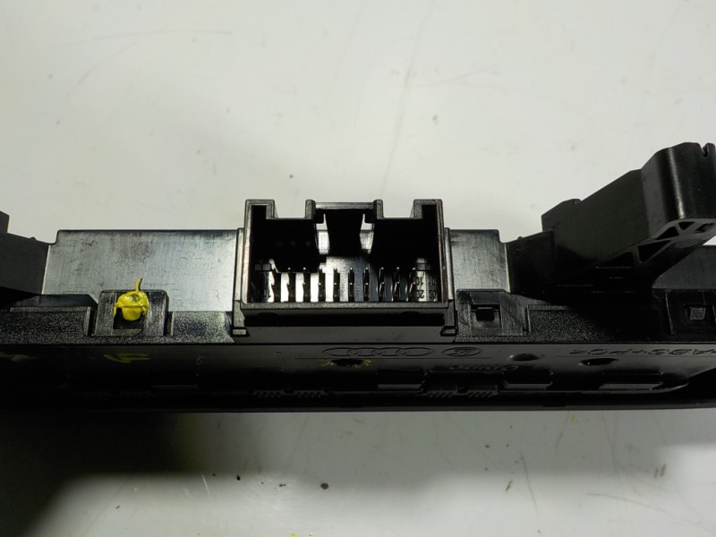 Recambio de warning para audi a1 sportback (gba) 1.0 tfsi referencia OEM IAM 82A925301AE 82A925301AE 