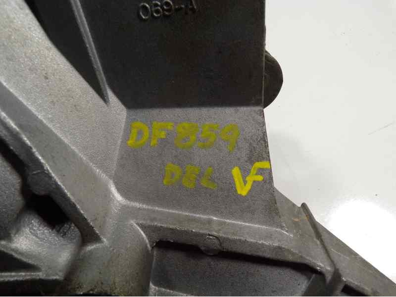 Recambio de articulacion limpia delantero para peugeot 4007 2.2 hdi fap cat referencia OEM IAM 6401G3  