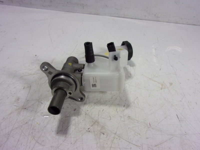 Recambio de bomba freno para hyundai tucson 1.6 crdi referencia OEM IAM   