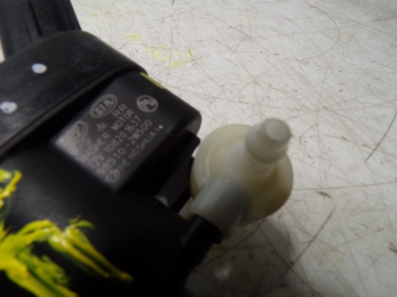 Recambio de bomba limpia para hyundai tucson 1.6 crdi referencia OEM IAM  985102W500 