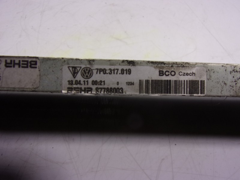 Recambio de radiador aceite para volkswagen touareg (7p5) 3.0 v6 tdi dpf referencia OEM IAM 7P0317019 7P0317019 