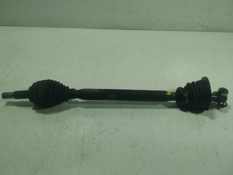 Recambio de transmision izquierda para dacia logan ii 1.2 referencia OEM IAM 391013297R 391011434R 