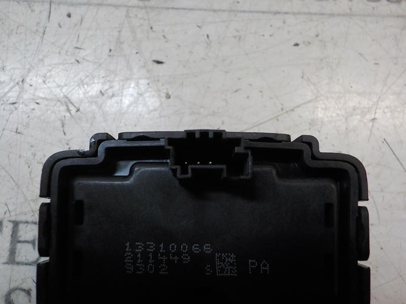 Recambio de mando multifuncion para opel insignia berlina 2.0 16v cdti referencia OEM IAM   