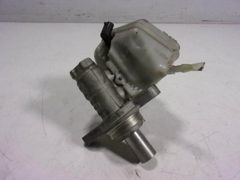 Recambio de bomba freno para bmw serie 3 lim. (f30) 2.0 16v diesel referencia OEM IAM   