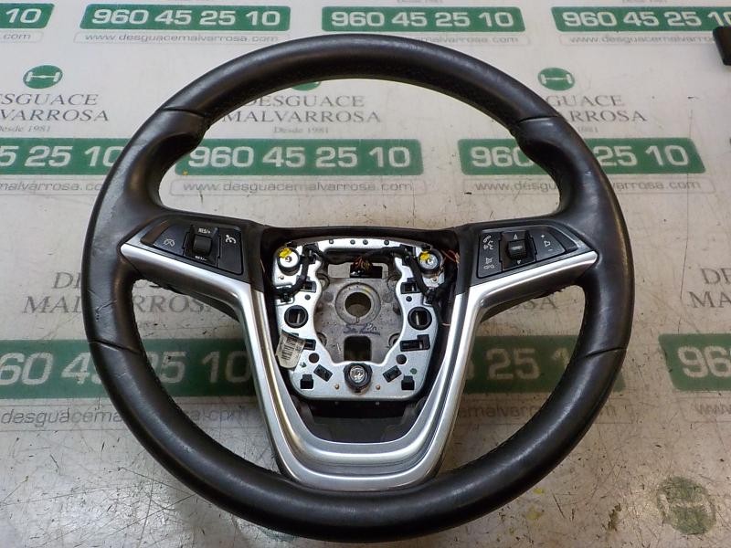 Recambio de volante para opel insignia berlina 2.0 16v cdti referencia OEM IAM   