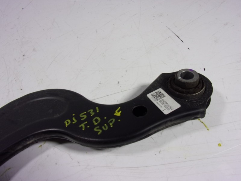 Recambio de brazo suspension superior trasero derecho para hyundai tucson 1.6 crdi referencia OEM IAM   