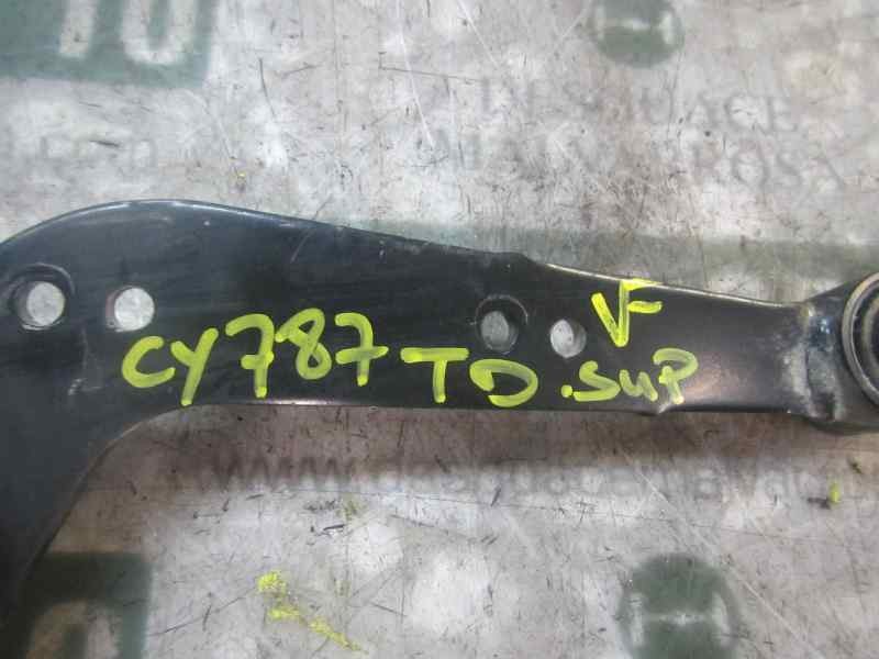 Recambio de brazo suspension superior trasero derecho para toyota rav 4 referencia OEM IAM 4877042040  