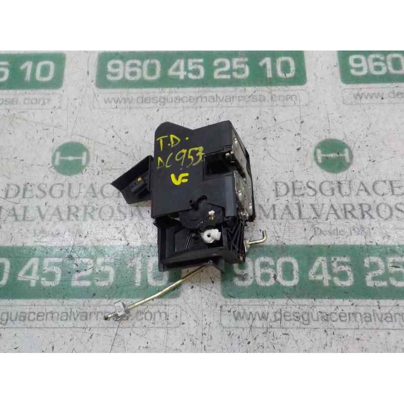 Recambio de cerradura puerta trasera derecha para dacia sandero 1.0 12v cat referencia OEM IAM 825022281R  