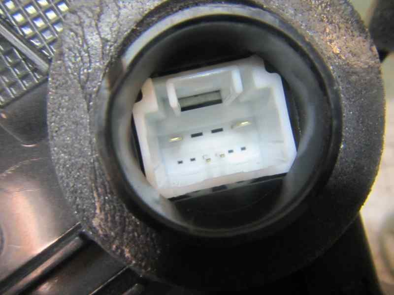 Recambio de cerradura puerta delantera derecha para toyota rav 4 referencia OEM IAM 6903060240  