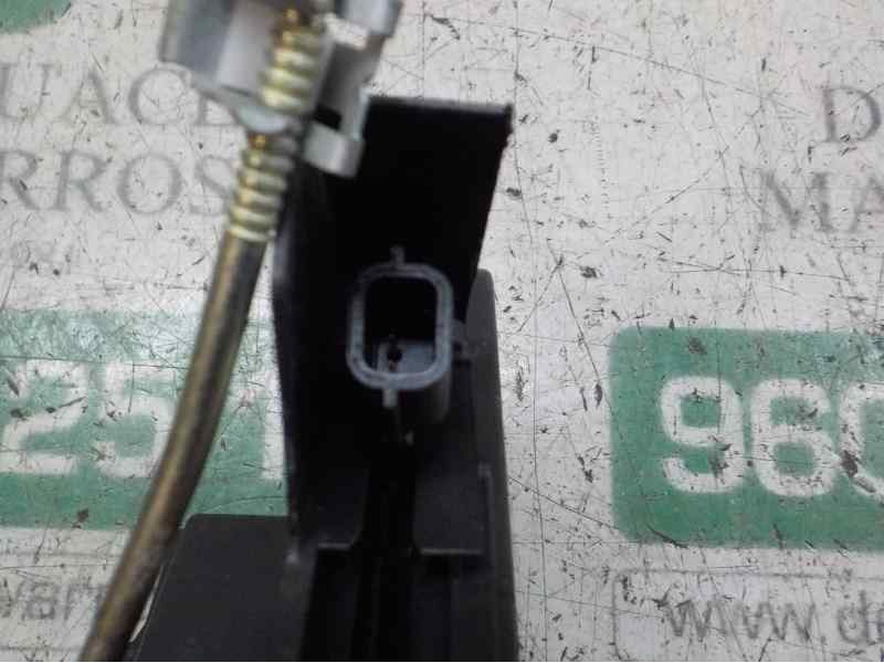 Recambio de cerradura puerta trasera derecha para dacia sandero 1.0 12v cat referencia OEM IAM 825022281R  