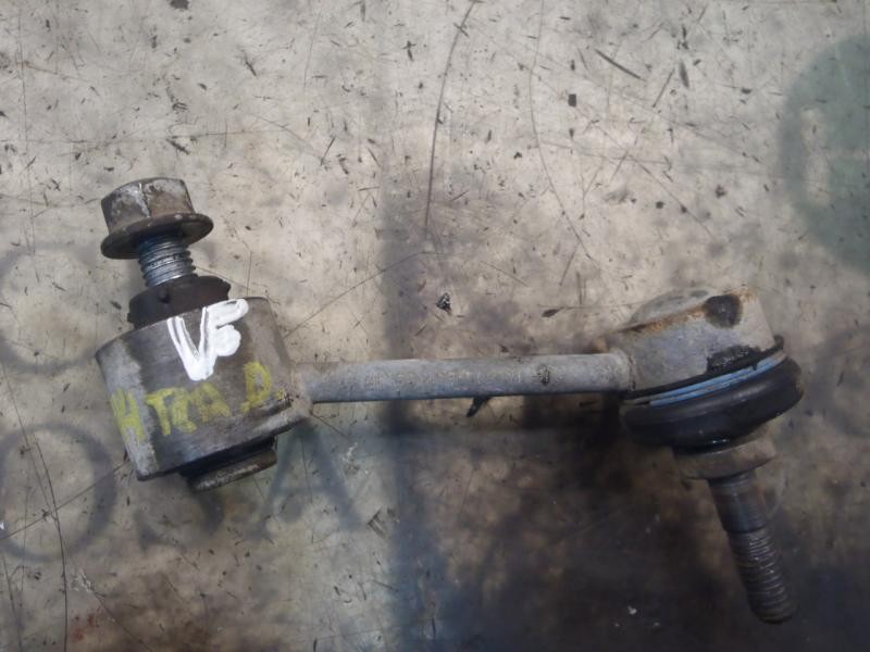 Recambio de tirante trasero derecho para seat leon (1p1) reference referencia OEM IAM 1K0505465K  