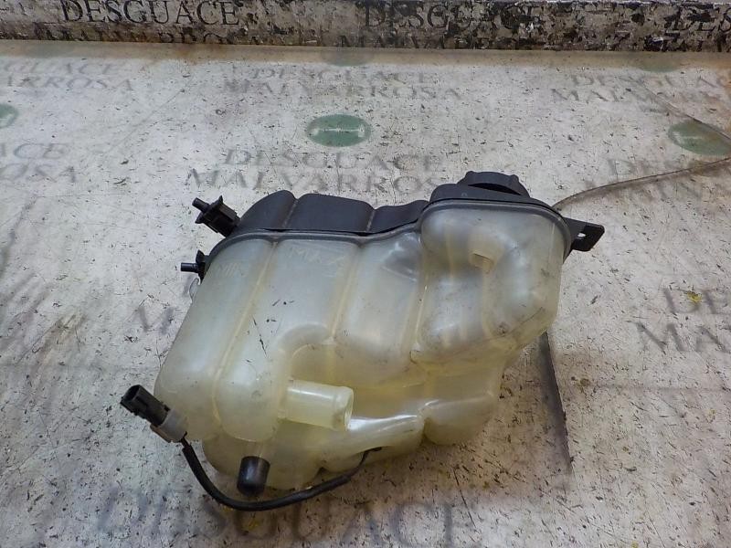 Recambio de deposito expansion para volvo xc70 2.4 diesel cat referencia OEM IAM 31200320  