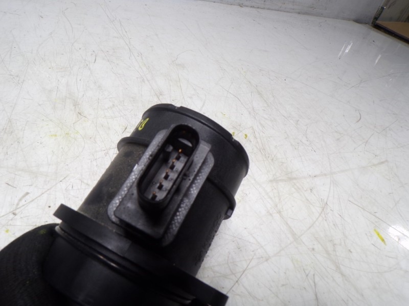 Recambio de caudalimetro para hyundai tucson 1.6 crdi referencia OEM IAM  281642A500 