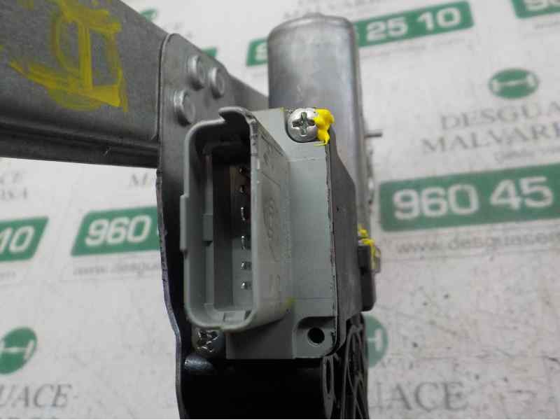 Recambio de elevalunas delantero izquierdo para dacia sandero 1.0 12v cat referencia OEM IAM 807211440R 807211440R 