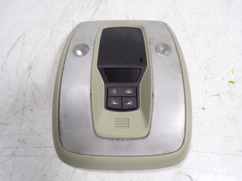 Recambio de piloto interior para volvo c30 1.6 diesel cat referencia OEM IAM 39823165 39806626 