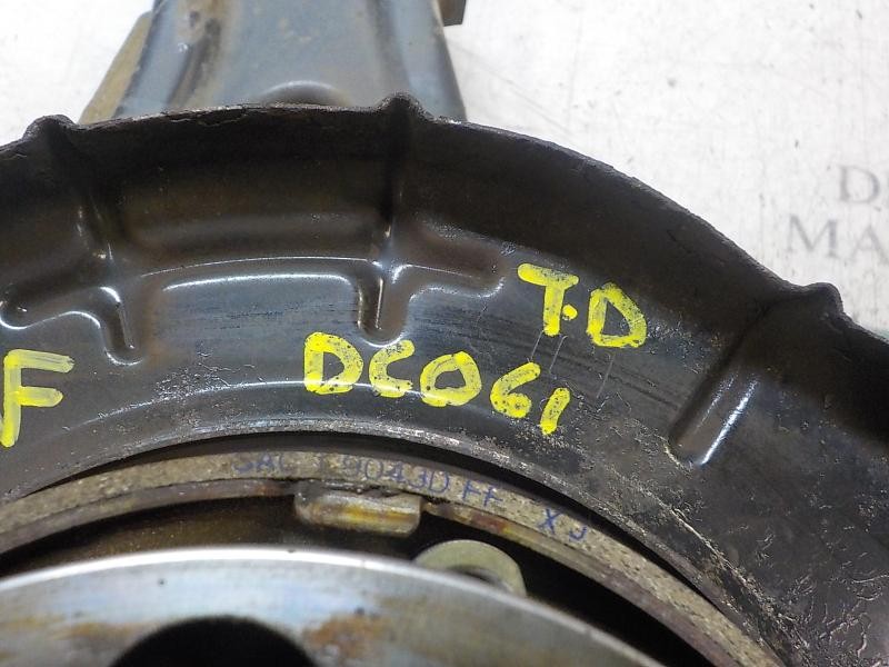 Recambio de mangueta trasera derecha para kia cee´d emotion referencia OEM IAM 527201H500  