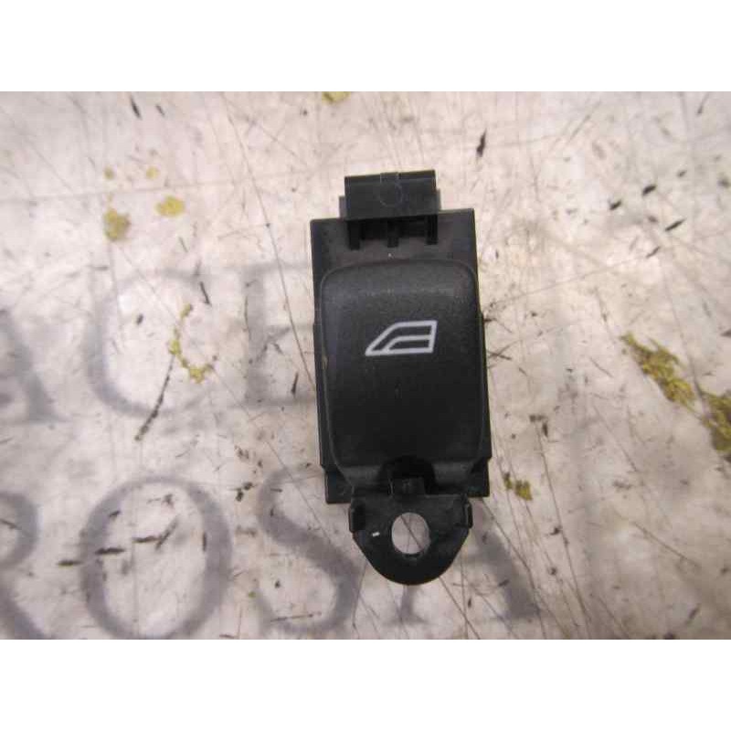 Recambio de mando elevalunas trasero izquierdo para volvo xc70 2.4 diesel cat referencia OEM IAM 31272006  