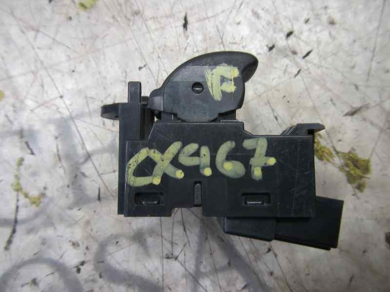 Recambio de mando elevalunas trasero izquierdo para volvo xc70 2.4 diesel cat referencia OEM IAM 31272006  