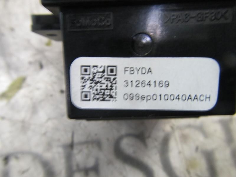 Recambio de mando limpia para volvo xc70 2.4 diesel cat referencia OEM IAM 31264169 31264169 