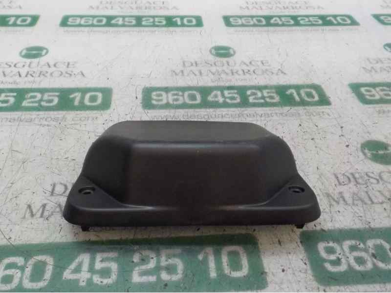 Recambio de piloto trasero central para dacia sandero 1.0 12v cat referencia OEM IAM 265907079R  