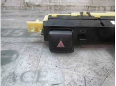 Recambio de warning para toyota rav 4 referencia OEM IAM 8395042230 8395042230  2