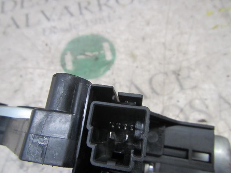 Recambio de motor elevalunas trasero izquierdo para volvo xc70 2.4 diesel cat referencia OEM IAM 31253064  