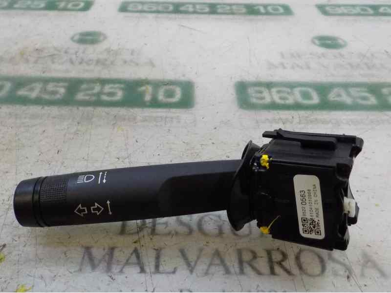 Recambio de mando intermitentes para opel insignia berlina 1.6 cdti dpf referencia OEM IAM 95220563 95220563 