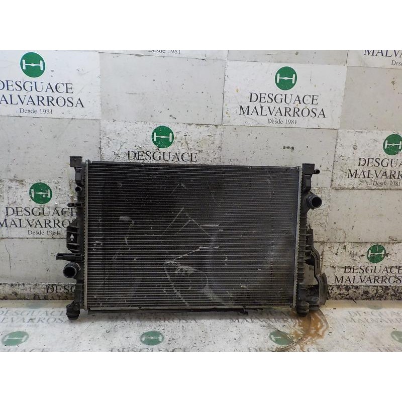 Recambio de radiador agua para volvo xc70 2.4 diesel cat referencia OEM IAM 31368361  