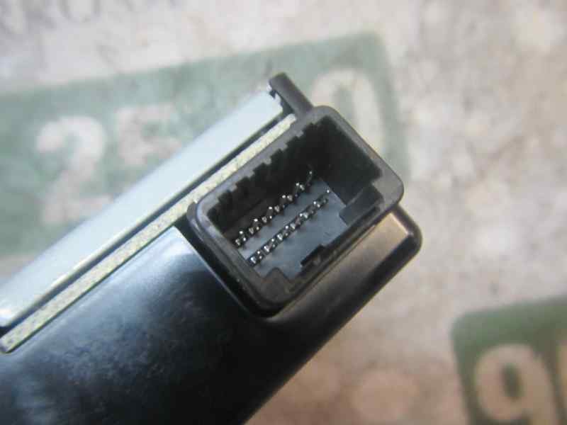 Recambio de modulo electronico para toyota rav 4 referencia OEM IAM 8976042033 8976042033 1584003540