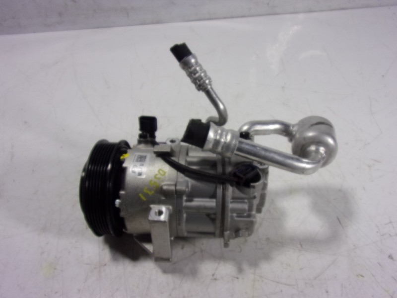 Recambio de compresor aire acondicionado para hyundai tucson 1.6 crdi referencia OEM IAM  CA500NX5CA04 