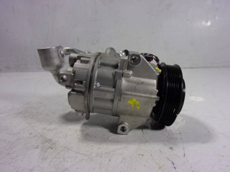 Recambio de compresor aire acondicionado para hyundai tucson 1.6 crdi referencia OEM IAM  CA500NX5CA04 