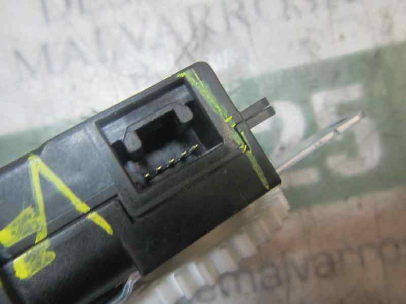 Recambio de motor apertura trampillas climatizador para toyota rav 4 referencia OEM IAM 8710675010 0638002110PLS 0638002110PLS