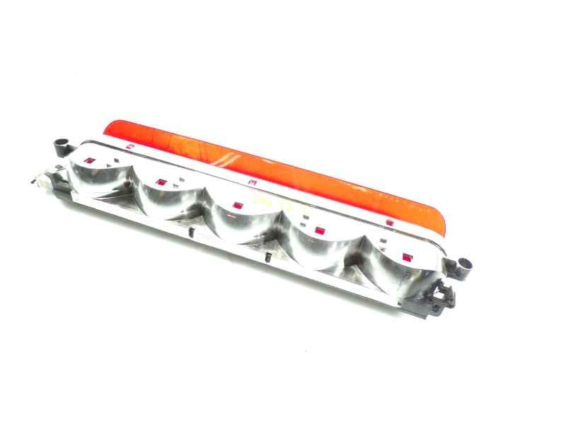 Recambio de piloto trasero central para fiat nuova 500 (150) 1.2 cat referencia OEM IAM   