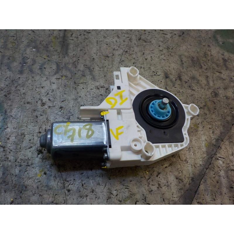 Recambio de motor elevalunas delantero izquierdo para audi a1 sportback (8xf) attraction referencia OEM IAM 8K0959801C 8K0959801