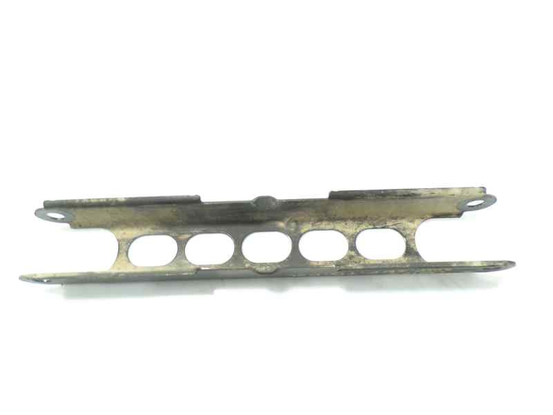 Recambio de brazo suspension inferior trasero derecho para bmw x1 (e84) sdrive 18d referencia OEM IAM 33322406291  